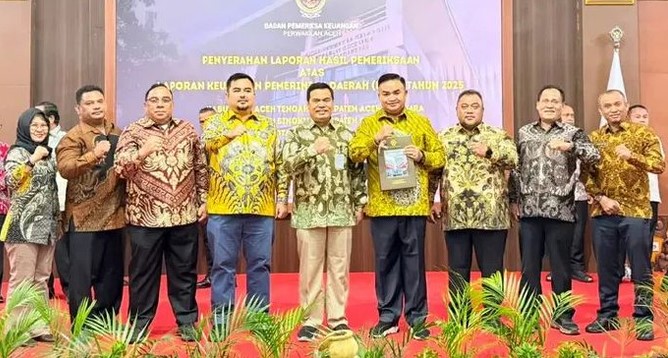 Tersisa 6 Kabupaten lagi, Usai 12 Kabupaten/Kota Terima WTP, Giliran 5 daerah naik Panggung BPK RI Aceh