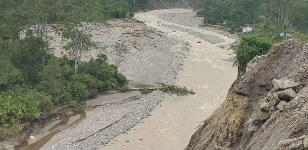 Gayo Lues Masih Terisolasi, Ruas Jalan Penghubung Amblas, Ekstrem dan penuh Risiko