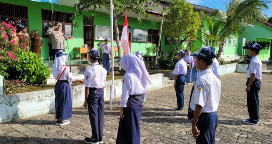 AKP Ferdo Elfianto Ingatkan Pelajar Bakauheni Jauhi Kenakalan Remaja dan Bahaya Narkoba