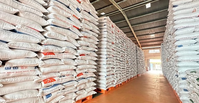 Bulog Lampung Selatan Jaga Kualitas Beras dan Minyak Makan bagi 184.677 Penerima Bantuan Pangan
