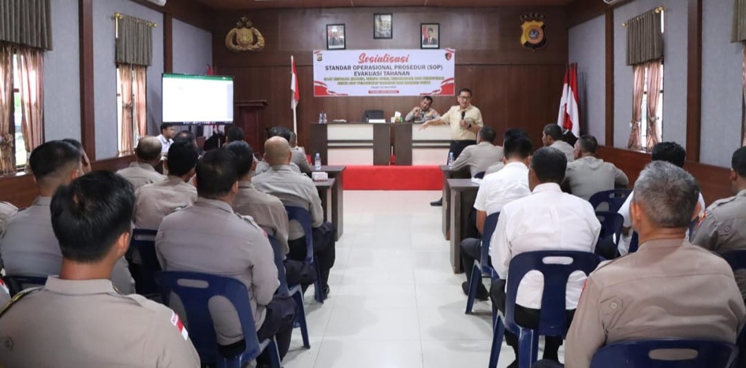 Dir Tahti Polda Aceh Sosialisasikan SOP Evakuasi Tahanan situasi Darurat di Polres Aceh Singkil