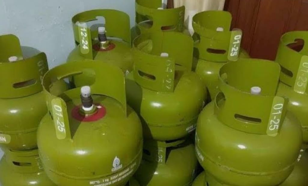 Warga Sawang Aceh Selatan, Keluhkan Harga LPG 3 kg Tidak Stabil, Tembus Rp30.000