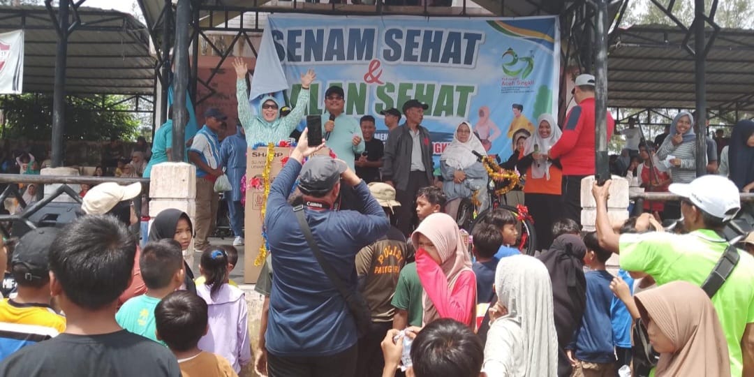 Gelombang massa Tumpah Ruah Meriahi HUT ke-27 Aceh Singkil, Tampil Senam massal, Jalan Santai hingga GPM