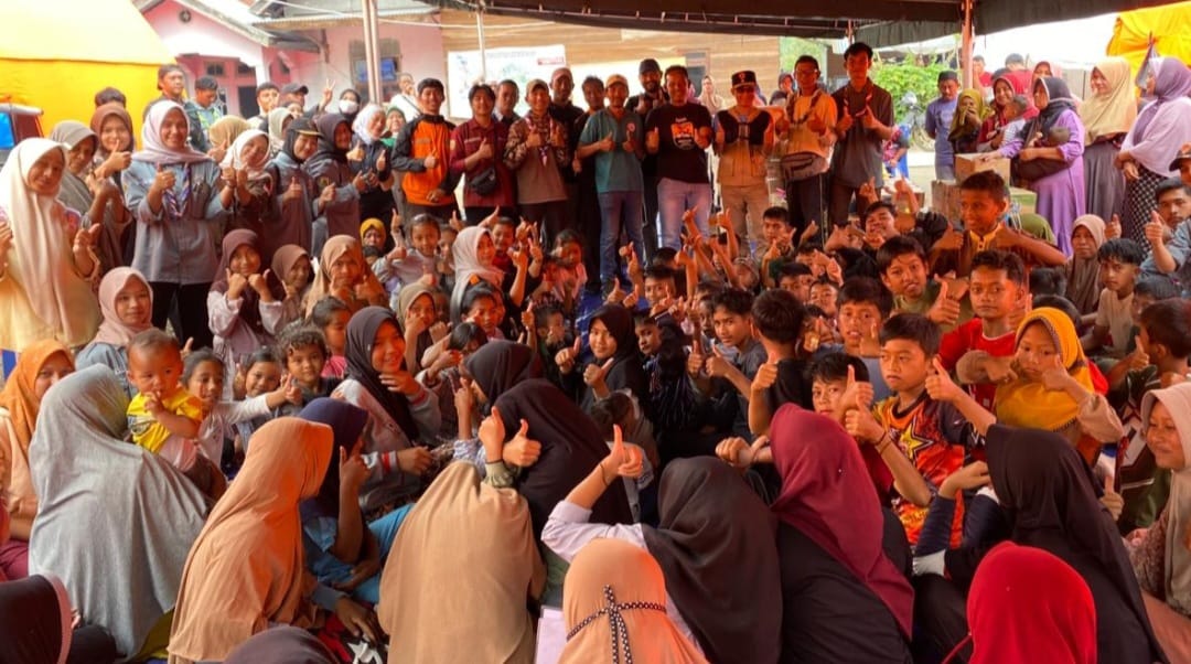 Kondisi Desa Hancur, Pramuka Bener Meriah dan Aceh Selatan Bangkitkan Senyuman Anak Pantan Kemuning yang Pupus