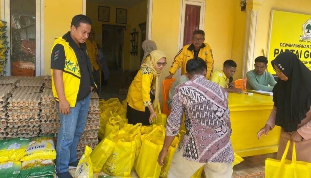 Sediakan 1.500 Paket, Pasar Murah Partai Golkar Abdya Diserbu Warga