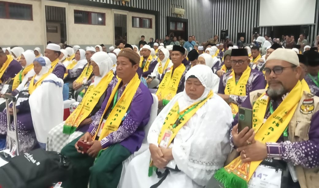 119 CJH Aceh Tenggara Dilepas Wabup, Tertua 89 tahun, Termuda  21 tahun