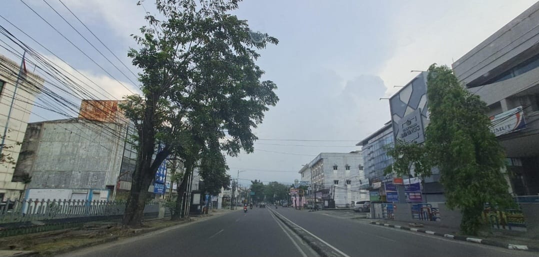 Sehari Jelang Lebaran, Kota Medan Lengang, Pusat Perbelanjaan Sepi dan Lalu Lintas Lengang