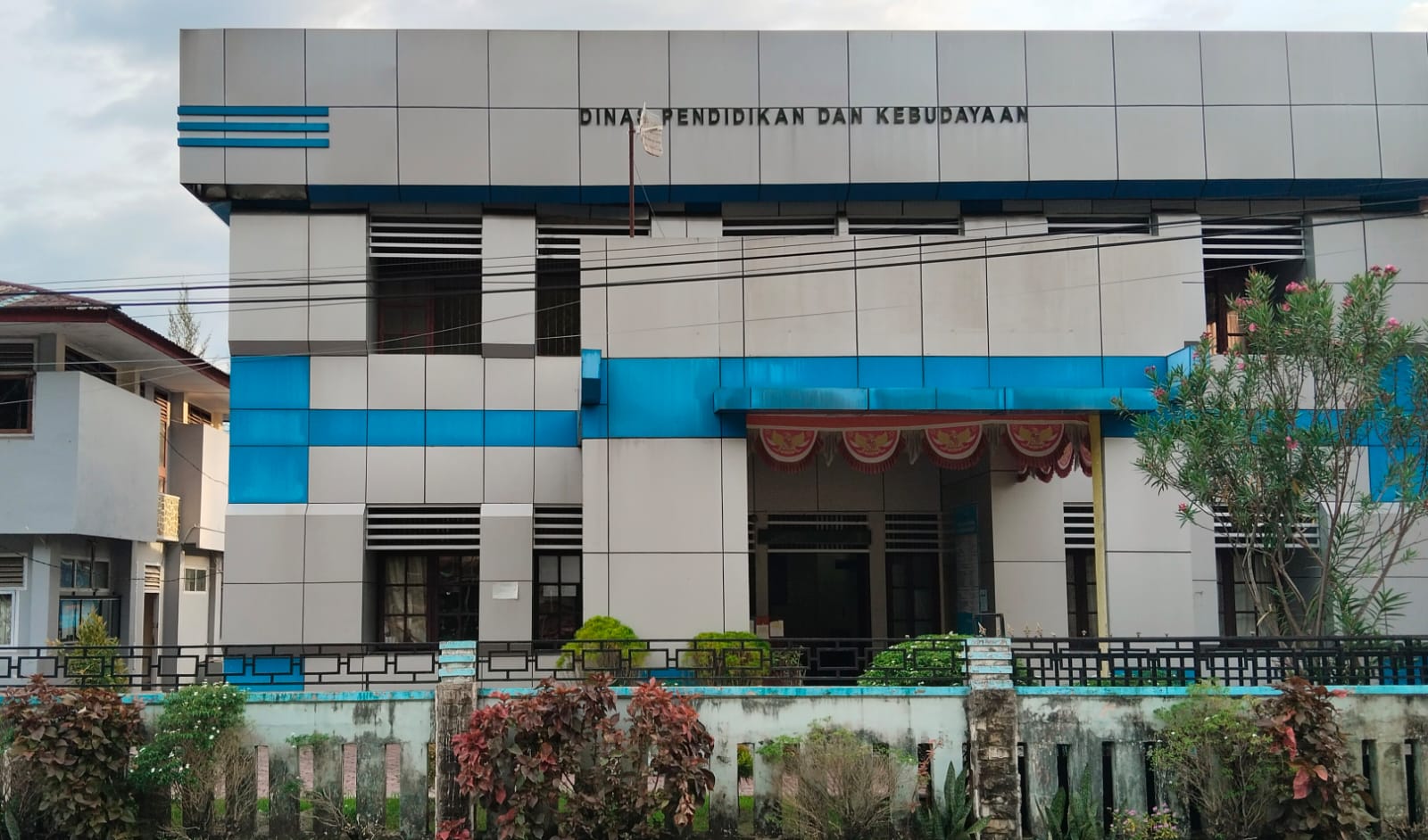 BREAKING NEWS - Mendadak, Mirwan MS Mengganti Plt Kadisdik Aceh Selatan