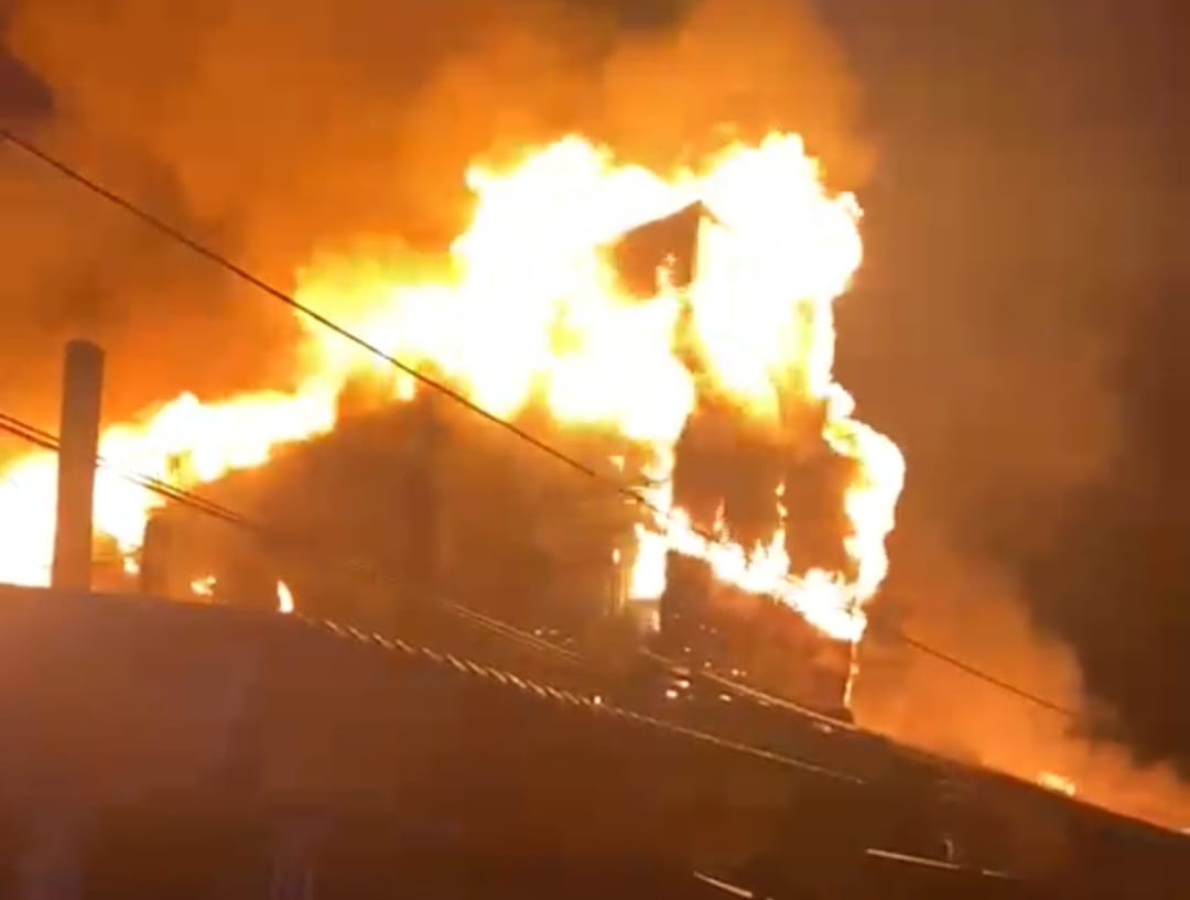 38 Jiwa Kehilangan Tempat Tinggal, 2 Terdampak akibat Kebakaran 13 Ruko di Kotafajar Aceh Selatan