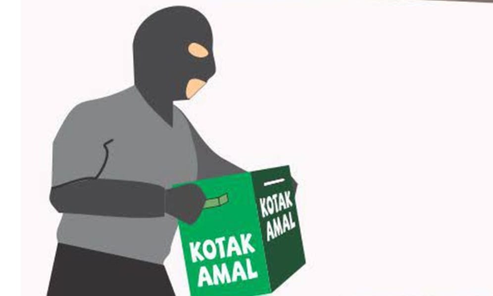 Habis Main!! Demi Modal Judi Online, Pria ini Kuras Kotak Amal di 4  Masjid sempat terekam CCTV