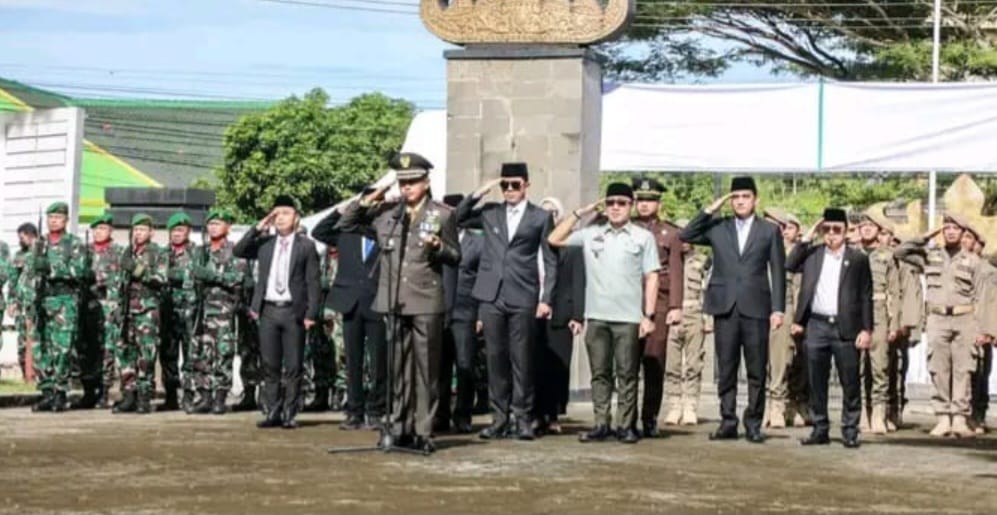 HUT TNI-80, Kodim 0421/LS Ziarah di TMP Kusuma Bangsa Lampung Selatan