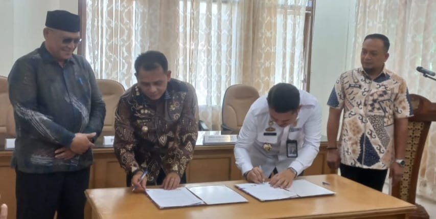 Plt Bupati Aceh Selatan Teken MoU Hibah Tanah dan Bangun Kantor Imigrasi di Tapaktuan
