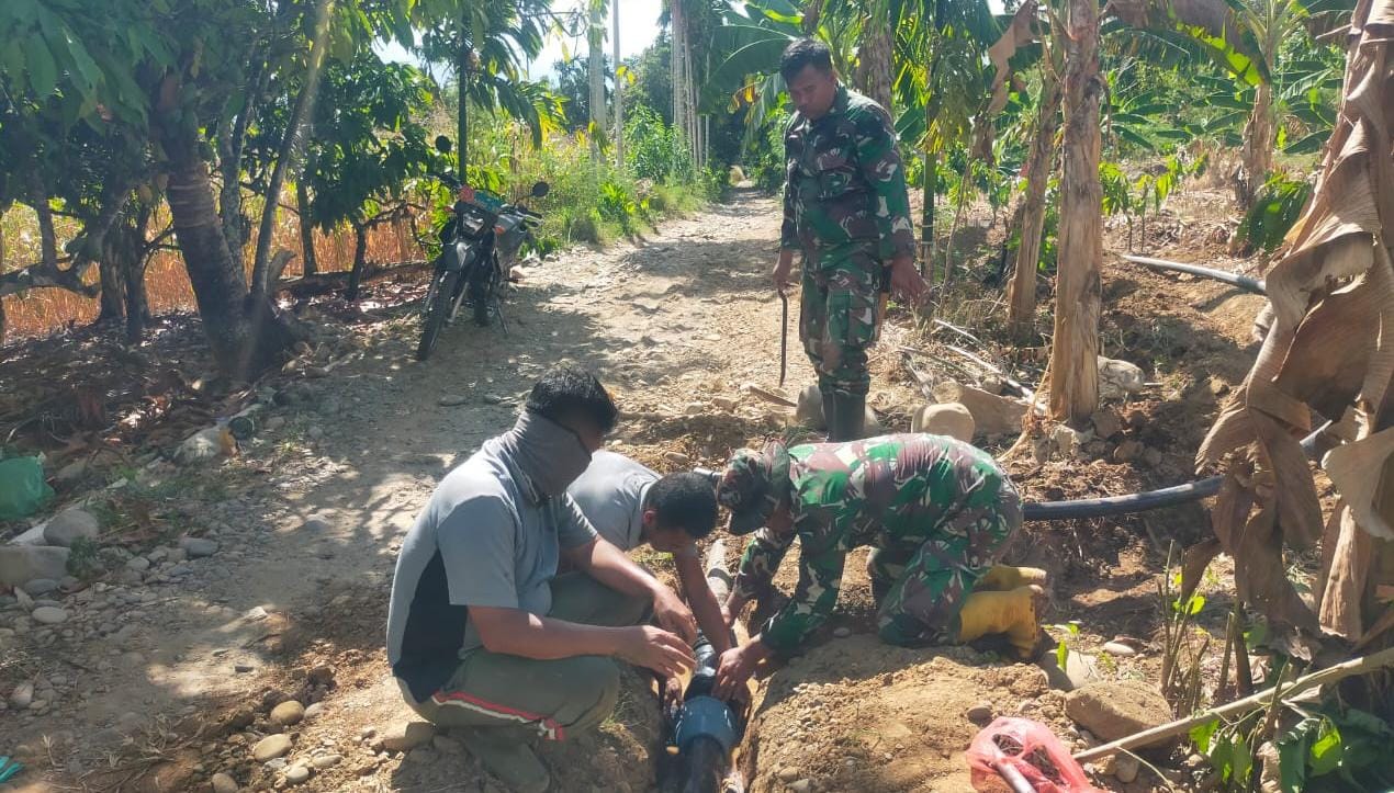 Bantu Masyarakat Kebutuhan Air Bersih, TMMD Kodim 0108 Aceh Tenggara Pasang Pipanisasi