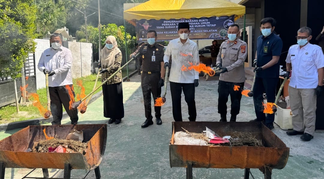 35 Perkara Inkrah Paling Menonjol Kasus Narkoba, Kejari Aceh Selatan Musnahkan Barang Bukti