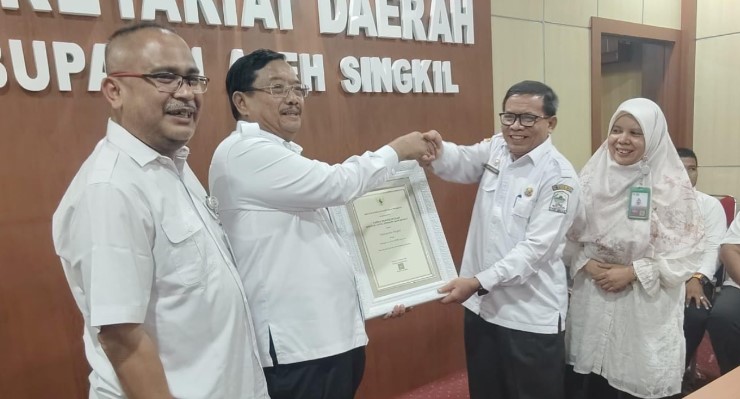 Menyala!! Aceh Singkil Raih Penghargaan bergengsi STBM dari Kemenkes RI