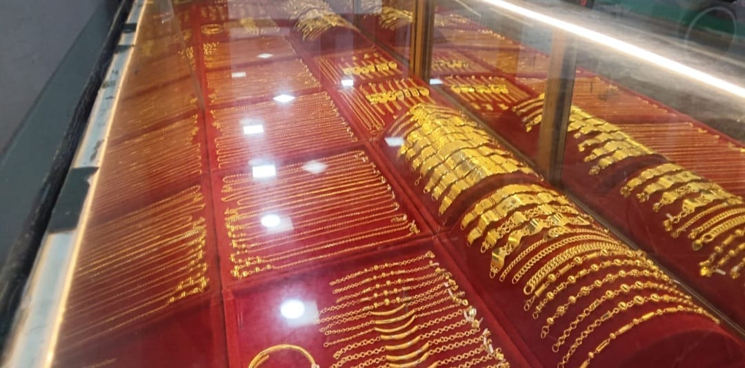Selisih Harga Emas di Blangpidie dengan Tapaktuan Rp450.000 per mayam,  dimana bedanya