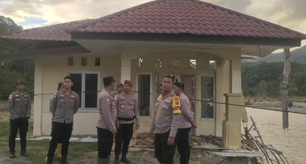 Pos Polisi Kecamatan Tripe Jaya Rusak Berat, Pelayanan Masyarakat  Terganggu