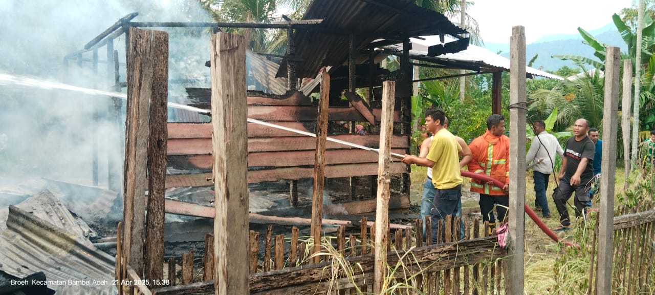 Rumah ASN Di Aceh Tenggara Musnah Terbakar, Terpaksa Mengungsi