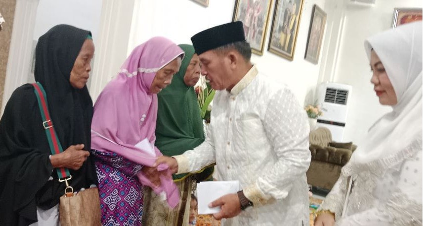 Mantan Wali Kota Subulussalam Gelar Buka Puasa Bersama, Santuni Jompo dan Anak Yatim