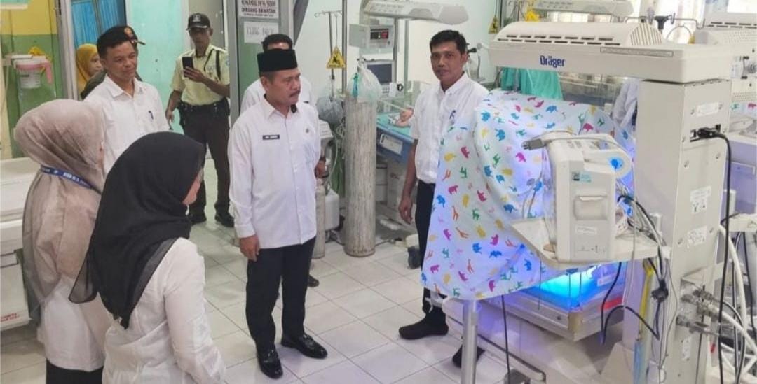 Pastikan Layanan Publik Optimal, Hari Pertama Kerja Plt Sekda Aceh Selatan Sidak RSUD-YA Tapaktuan