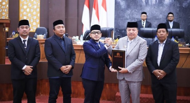 Paripurna LKPJ 2025, Tim Pansus DPRK Nagan Raya berikan seabrek Rekomendasi Kepada Bupati TRK