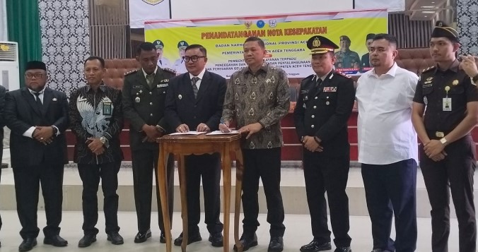 Cendera mata Hari Lahir Pancasila, Bupati Aceh Tenggara Serah Sertifikat Tanah Pembangunan BNNK