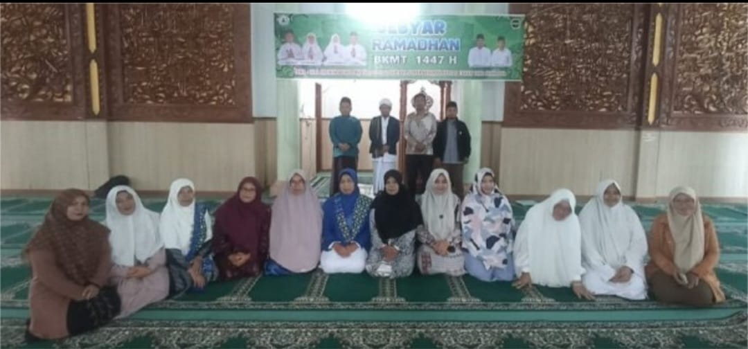 BKMT Bener Meriah Laksana Sholat Tasbih dan Pengajian di Masjid Nur Nabawi