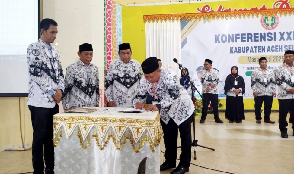 Nyaris Kalah, Fatayuddin Raup 32 Suara pada Konferensi ke 23 PGRI Aceh Selatan