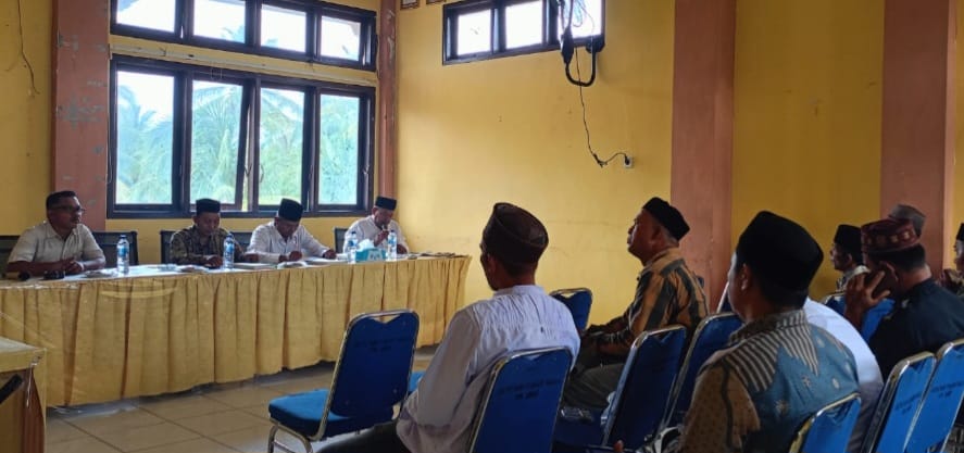 47 Calon Keuchik Mengikuti Tes Baca Al-Qur’an dan Kemampuan Imam di Pasie Raja