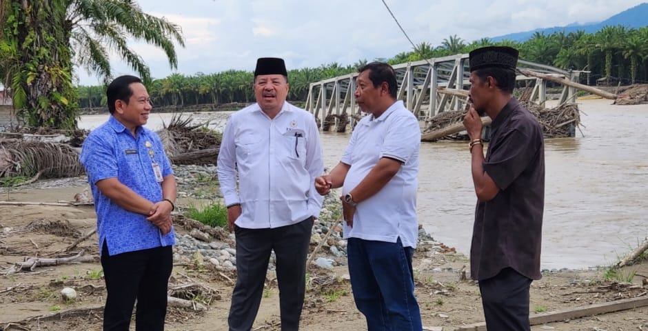 Putus Dihantam Banjir, Bupati Nagan Raya Berharap Pemerintah Pusat Memperbaiki Jembatan Alue Wakie