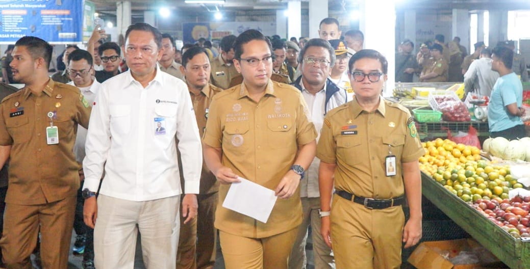 Wali Kota Medan Pantau Pasar Jelang Idul fitri, Stok Aman dan Harga Lebih Rendah dari 2025